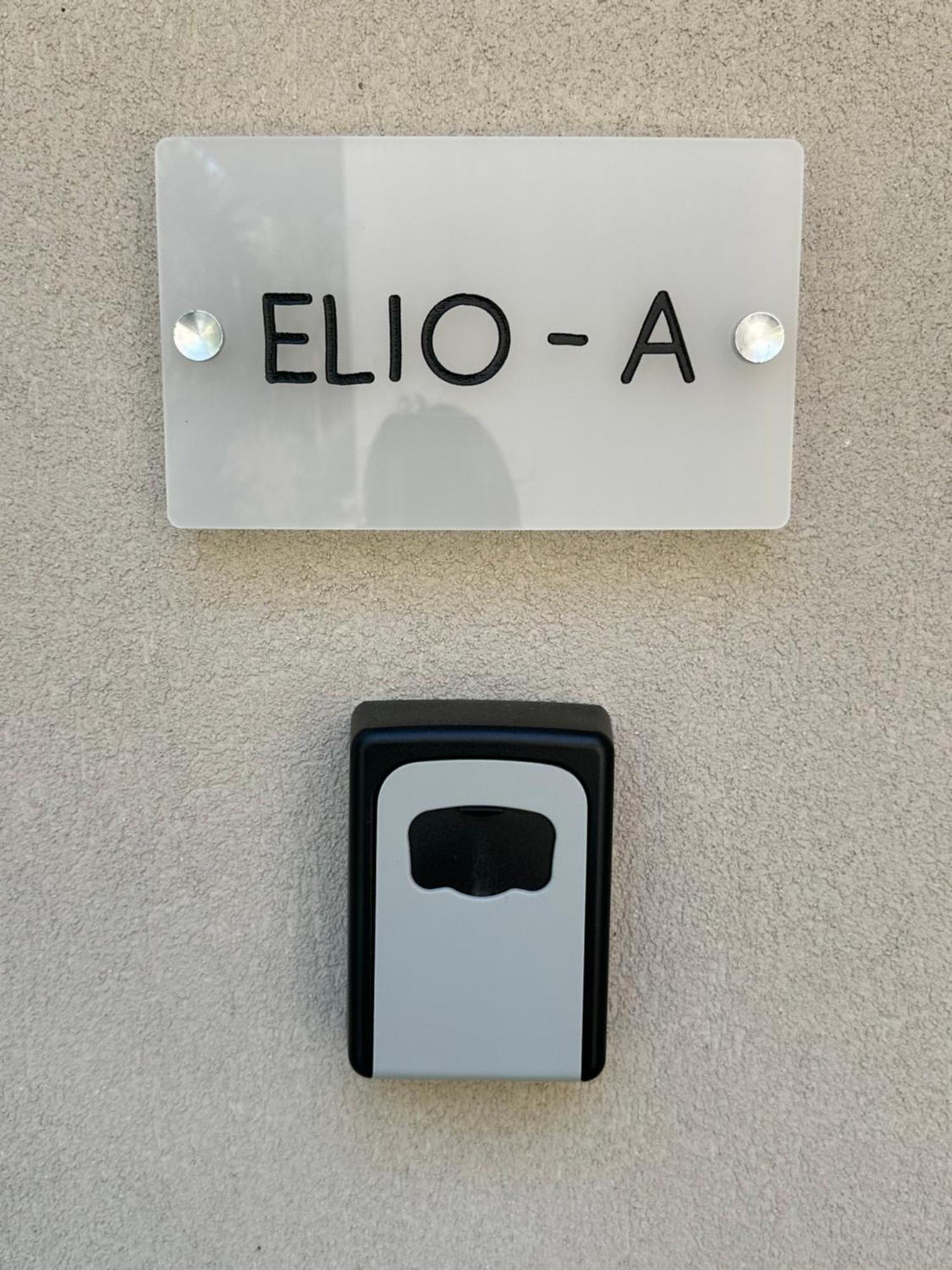 Elio A 1Bdr Apt With Garden 1 Min From The Beach By Hospi Heraklion  Exterior photo